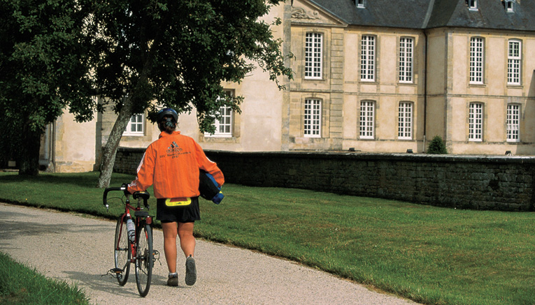 Bbni9-brittany-normandy-biking-7